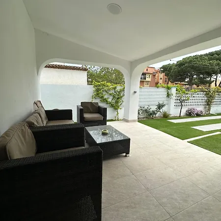 Apartment Sol Playa Piscina Empuriabrava